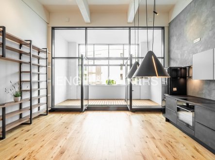 Pronájem bytu, 3+kk, 105 m²