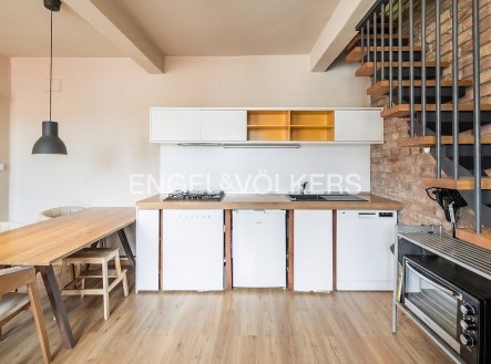 Prodej bytu, 2+kk, 62 m²
