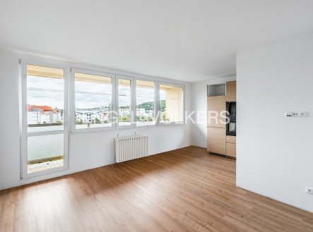 Pronájem bytu, 3+kk, 75 m²