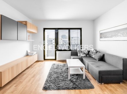 Pronájem bytu, 2+kk, 51 m²