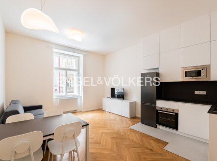 Pronájem bytu, 2+kk, 47 m²