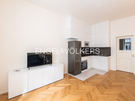 Pronájem bytu, 2+kk, 47 m²