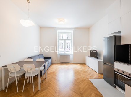 Pronájem bytu, 2+kk, 47 m²