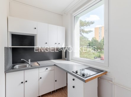 Pronájem bytu, 1+kk, 30 m²