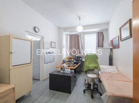 Pronájem komerčního objektu, jiný, 36 m²