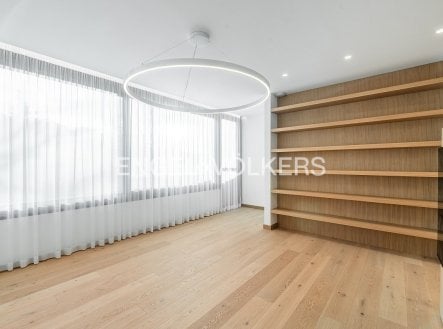 Pronájem bytu, 4+kk, 138 m²