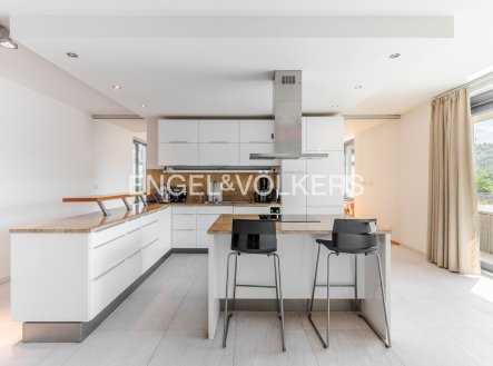 Prodej domu/vily, 281 m²