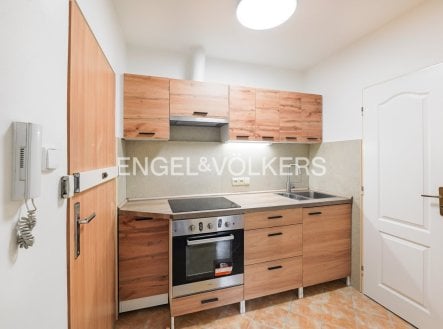Pronájem bytu, 2+1, 50 m²