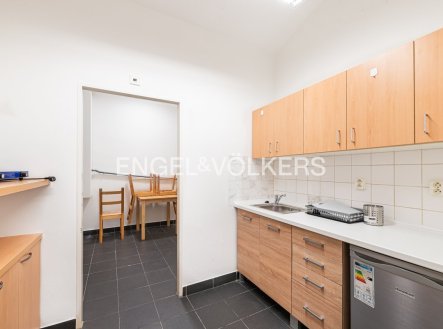 Pronájem bytu, 2+1, 71 m²