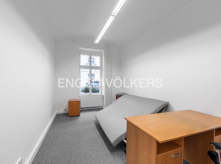 Pronájem bytu, 2+1, 71 m²