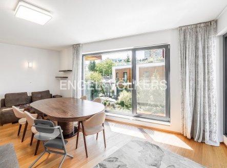 Pronájem bytu, 3+kk, 72 m²