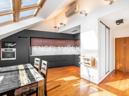 Pronájem bytu, 3+kk, 102 m²