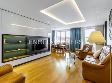 Pronájem bytu, 4+kk, 140 m²