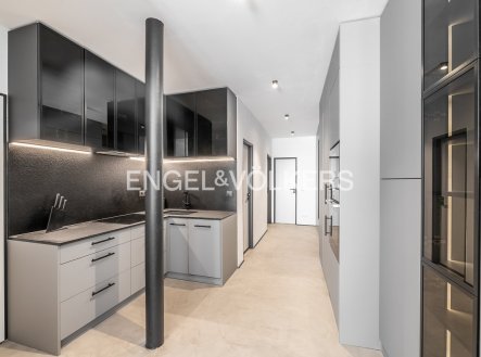 Pronájem bytu, 3+kk, 76 m²
