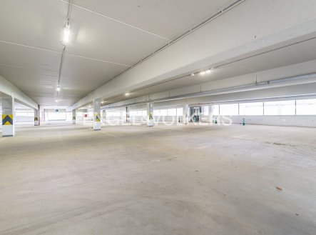 Pronájem komerčního objektu, jiný, 4 500 m²