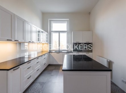Pronájem bytu, 5+1, 193 m²