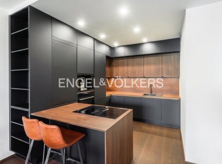 Prodej bytu, 2+kk, 57 m²