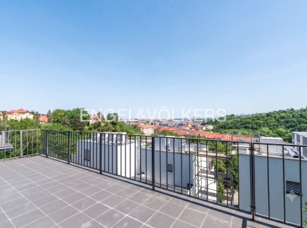 Prodej bytu, 4+kk, 141 m²