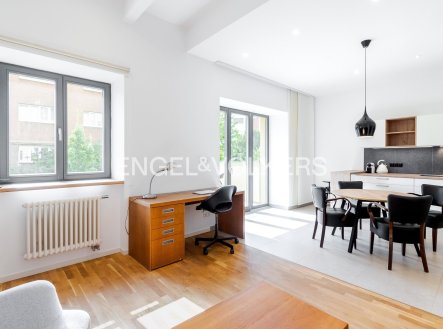 Pronájem bytu, 2+kk, 65 m²
