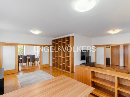 Prodej domu/vily, 278 m²