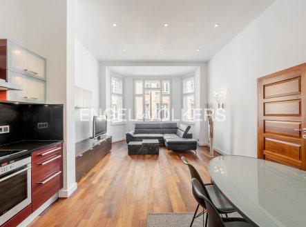 Pronájem bytu, 2+kk, 70 m²