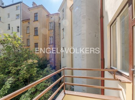 Pronájem bytu, 2+kk, 67 m²