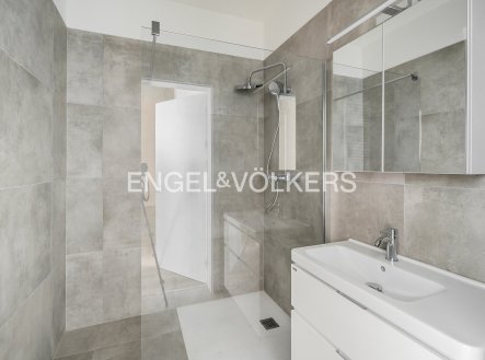 Pronájem bytu, 3+kk, 69 m²