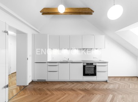 Pronájem bytu, 3+kk, 79 m²