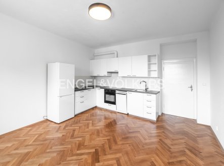 Pronájem bytu, 3+kk, 82 m²