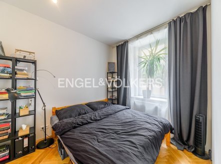 Pronájem bytu, 2+kk, 43 m²