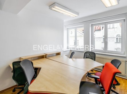 Pronájem kanceláře, 13 m²