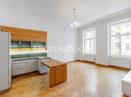 Pronájem bytu, 2+kk, 60 m²