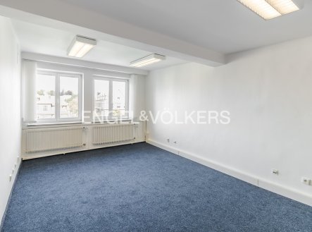 Pronájem kanceláře, 22 m²