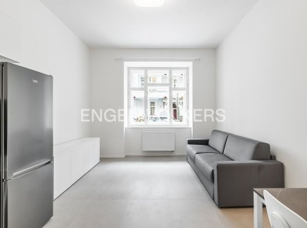 Pronájem bytu, 2+kk, 52 m²