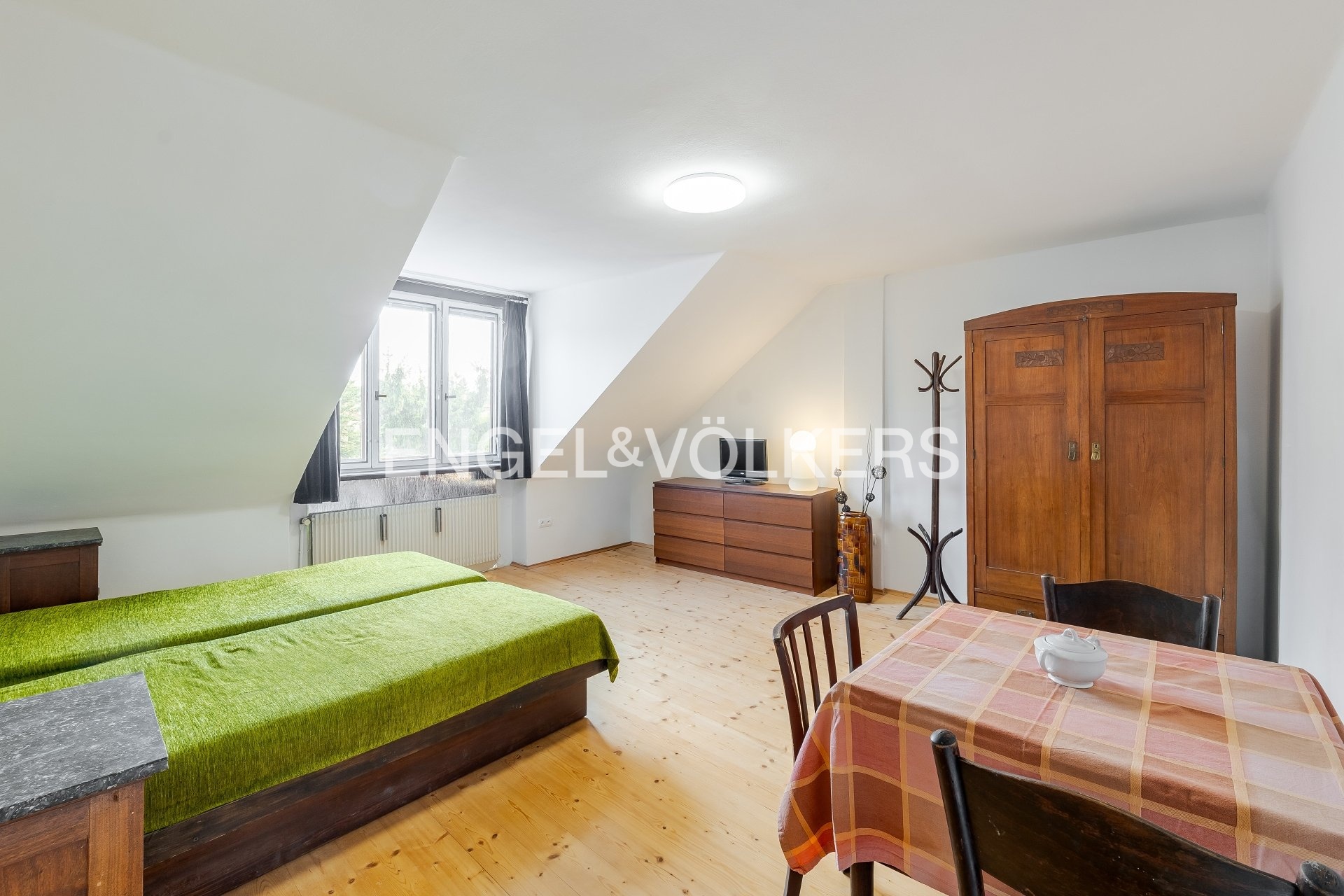P1614198-HDR_web
