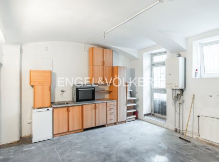 Pronájem komerčního objektu, výroba, 73 m²