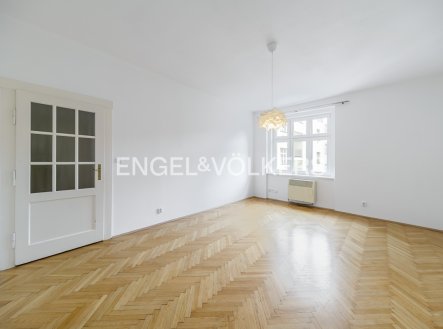 Pronájem bytu, 2+kk, 60 m²