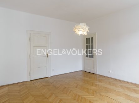 Pronájem bytu, 2+kk, 60 m²