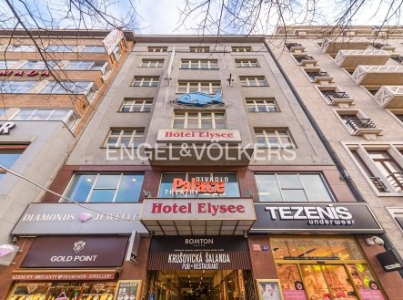Pronájem komerčního objektu, jiný, 775 m² obrázek