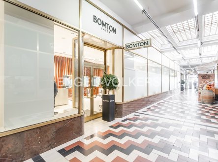 Pronájem obchodní prostory, 148 m²