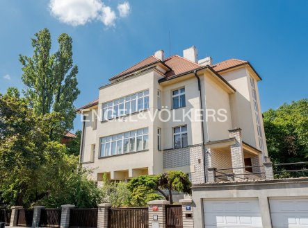 Pronájem bytu, 5+1, 146 m²