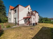 Pronájem domu/vily, 230 m²