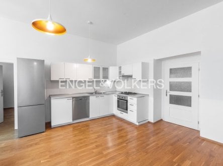 Pronájem bytu, 4+kk, 115 m²