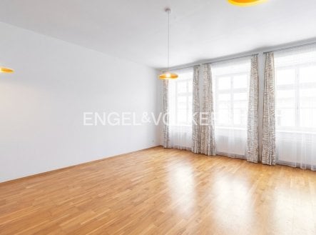 Pronájem bytu, 4+kk, 115 m²