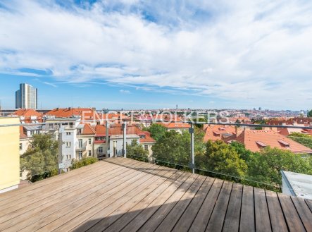 Pronájem bytu, 3+kk, 144 m²