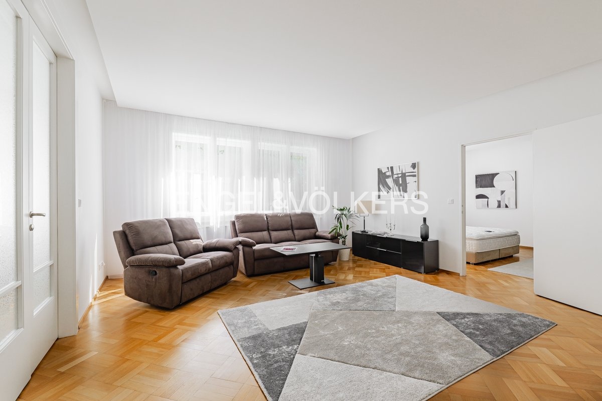 1 P1625240-HDR_Web