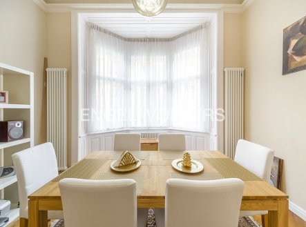 Pronájem bytu, 3+1, 107 m²