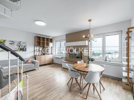 Pronájem bytu, 3+kk, 93 m²