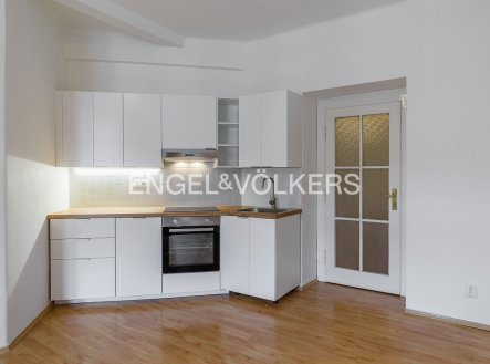 Pronájem bytu, 3+1, 110 m²