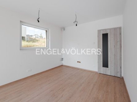 Pronájem bytu, 2+kk, 47 m²